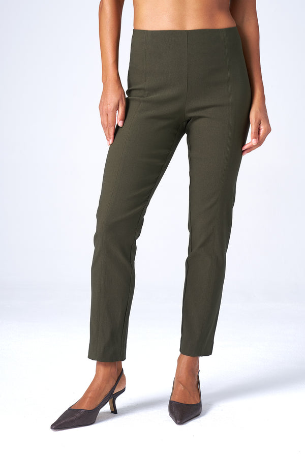 Tapered Ankle Magic Pant