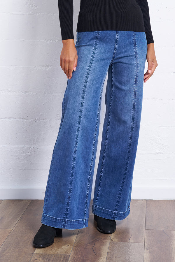 Wide Leg Stretch Jean